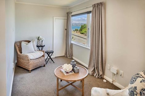 Photo of property in 32 Moana Road, Plimmerton, Porirua, 5026