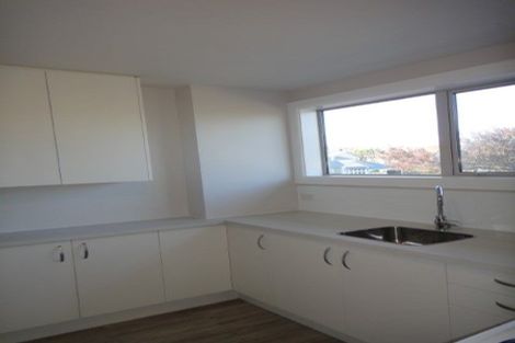 Photo of property in 1/48 Straven Road, Riccarton, Christchurch, 8011