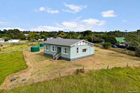 Photo of property in 10 Colbeck Road, Awhitu, 2684