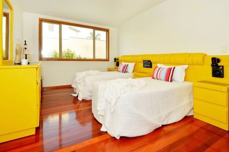 Photo of property in 5 Gilberd Place, Torbay, Auckland, 0630