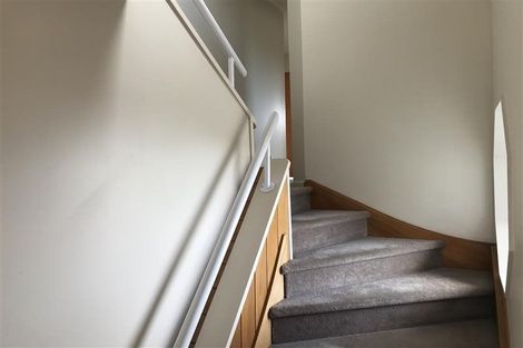 Photo of property in 18 Savoy Road, Orewa, 0931