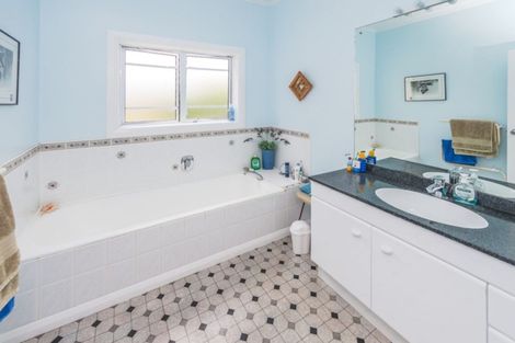 Photo of property in 854 Rapanui Road, Kai Iwi, Whanganui, 4574