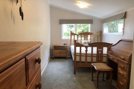 Photo of property in 4 Huntingdon Street, Northland, Wellington, 6012