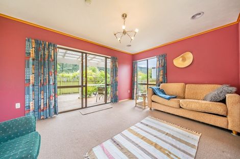 Photo of property in 3 Amber Grove, Birchville, Upper Hutt, 5018