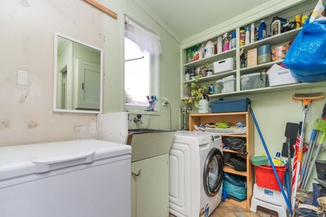 Photo of property in 105b Pahiatua Street, Hokowhitu, Palmerston North, 4410