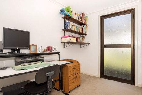 Photo of property in 56 Sunvale Crescent, Whataupoko, Gisborne, 4010