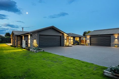 Photo of property in 173b West Belt, Rangiora, 7400