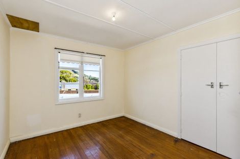 Photo of property in 11 Winara Avenue, Waikanae, 5036