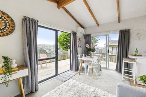 Photo of property in 8a Tarawera Road, Johnsonville, Wellington, 6037