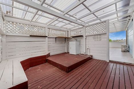 Photo of property in 5 Magellan Place, Papatoetoe, Auckland, 2025