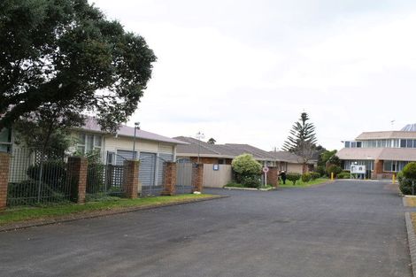 Photo of property in 12 Gardiner Grove, Mangere East, Auckland, 2024