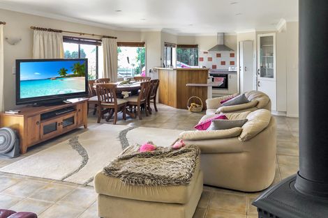 Photo of property in 125b Waimate North Road, Kerikeri, 0293