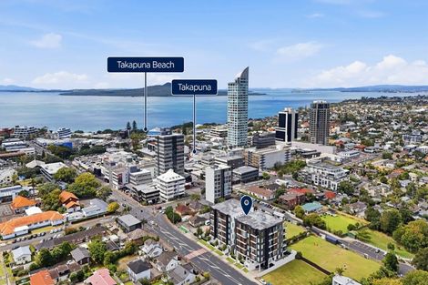Photo of property in Frank Sargeson Apts, 104/74 Anzac Street, Takapuna, Auckland, 0622