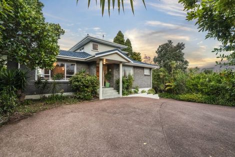 Photo of property in 58 Marina View Drive, West Harbour, Auckland, 0618