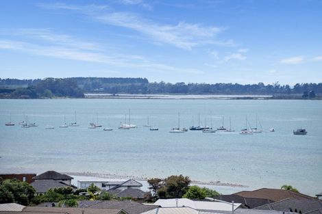 Photo of property in 8 Kuaka Rise, Omokoroa, 3114