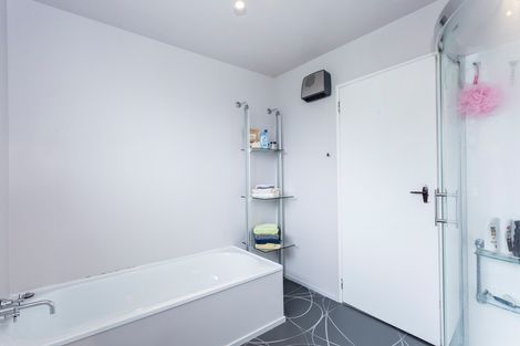 Photo of property in 43 Glenross Street, Glenross, Dunedin, 9011