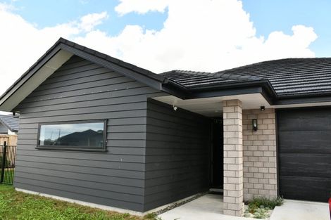 Photo of property in 32 Keerangi Place, Rototuna North, Hamilton, 3210