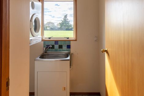 Photo of property in 4 Anne Street, Winton, 9720