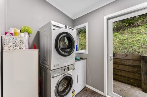 Photo of property in 17 John Street, Stokes Valley, Lower Hutt, 5019