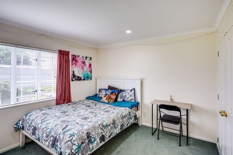 Photo of property in 525a Main North Road, Bay View, Napier, 4104