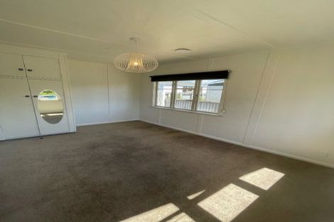 Photo of property in 3 Pembroke Road, Stratford, 4332