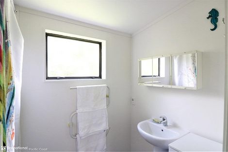 Photo of property in 10 Stingray Crescent, Whiritoa, Whangamata, 3691