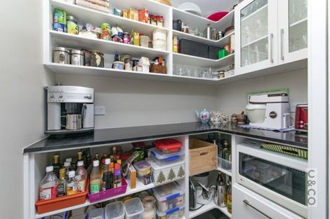 Photo of property in 23 Dida Park Drive, Kumeu, 0810