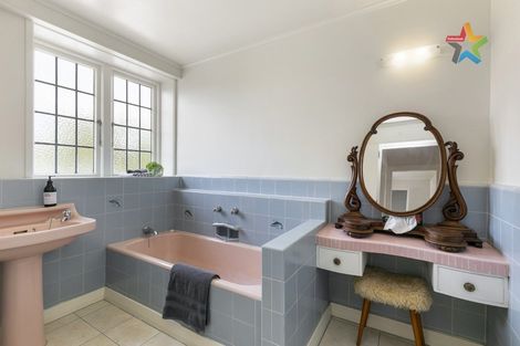 Photo of property in 130 Woburn Road, Woburn, Lower Hutt, 5010