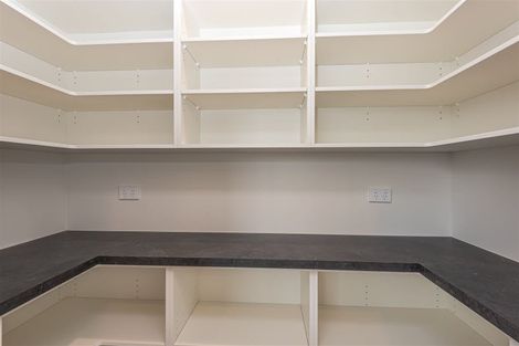 Photo of property in 10 Angus Place, Rangiora, 7400