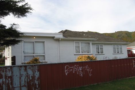 Photo of property in 88 Wise Street, Wainuiomata, Lower Hutt, 5014