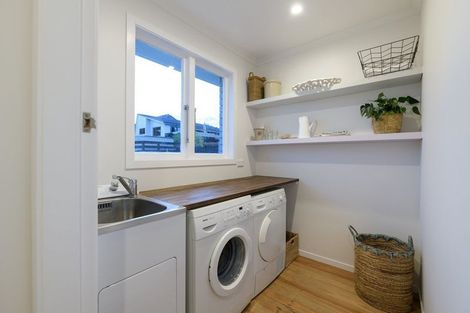 Photo of property in 263b Bellevue Road, Bellevue, Tauranga, 3110