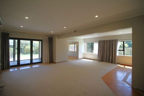 Photo of property in 31 Coates Street, Tawa, Wellington, 5028