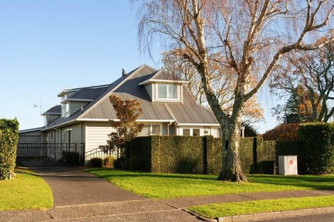 Photo of property in 2 Waratah Street, Matua, Tauranga, 3110