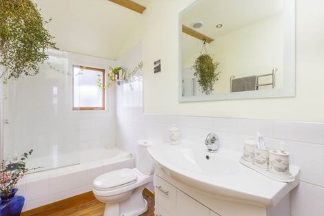 Photo of property in 16 Phar Lap Grove, Trentham, Upper Hutt, 5018