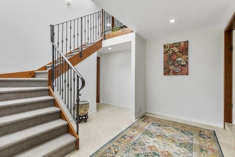 Photo of property in 14 Ngaio Road, Titirangi, Auckland, 0604