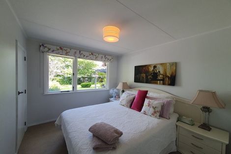 Photo of property in 112 Napier Road, Havelock North, 4130
