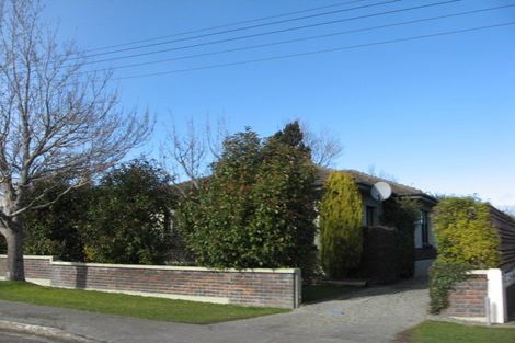 Photo of property in 15 Home Street, Winton, 9720