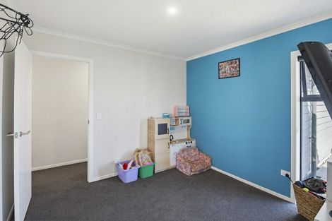 Photo of property in 21 Mowhia Grove, Waitarere, Levin, 5510