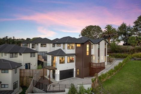 Photo of property in 32 Jabal Crescent, Totara Park, Auckland, 2105