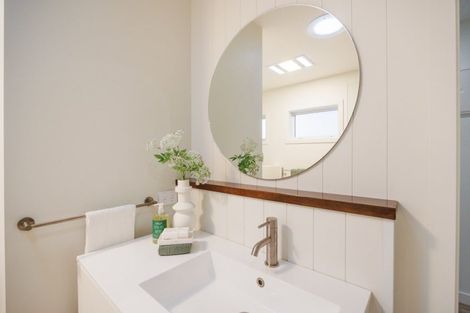 Photo of property in 121a Limbrick Street, Terrace End, Palmerston North, 4410