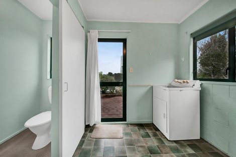 Photo of property in 11 Ballantrae Place, Highlands Park, New Plymouth, 4312