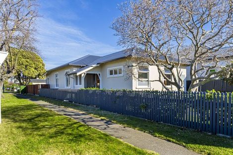 Photo of property in 76 Vigor Brown Street, Napier South, Napier, 4110