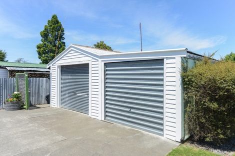 Photo of property in 4 Elizabeth Place, Clive, 4102