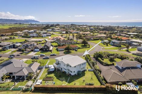 Photo of property in 17 Athenree Heights, Athenree, Waihi Beach, 3177