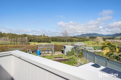 Photo of property in 17 Athenree Heights, Athenree, Waihi Beach, 3177