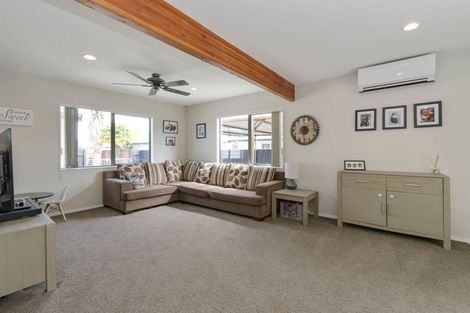 Photo of property in 138a Old Wairoa Road, Papakura, 2110