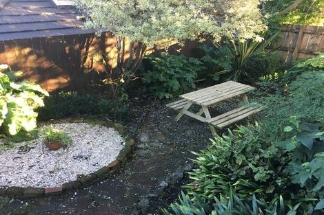 Photo of property in 2/521 Pakuranga Road, Howick, Auckland, 2010