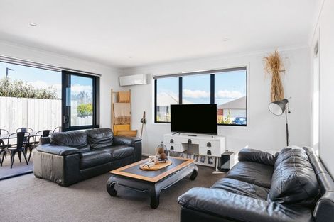 Photo of property in 78 Bert Wall Drive, Omokoroa, 3114