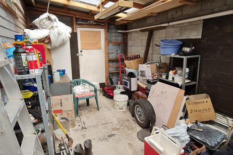 Photo of property in 80 Wakefield Street, Westport, 7825