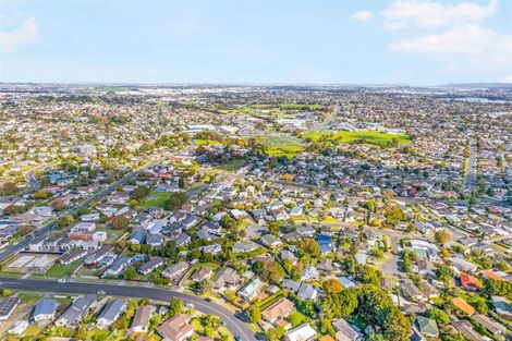 Photo of property in 57 Marendellas Drive, Bucklands Beach, Auckland, 2014